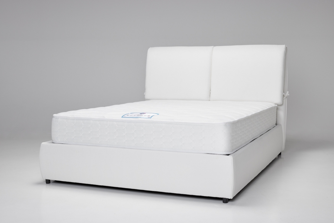 Bonnie 4ft6 Double or 5ft Kingsize Storage Ottoman Bed in White Linen