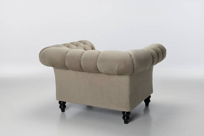 Charlotte - Classic Chesterfield Armchair, Mink Velvet