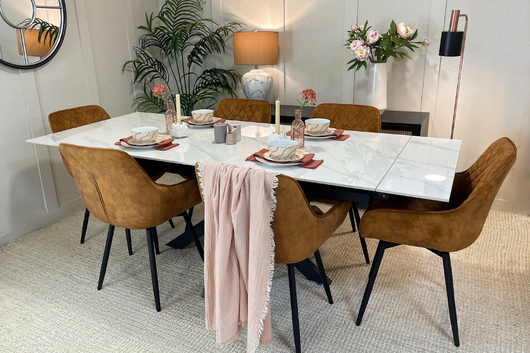 Create a Cosy Dining Space with Velvet Dining Chairs
