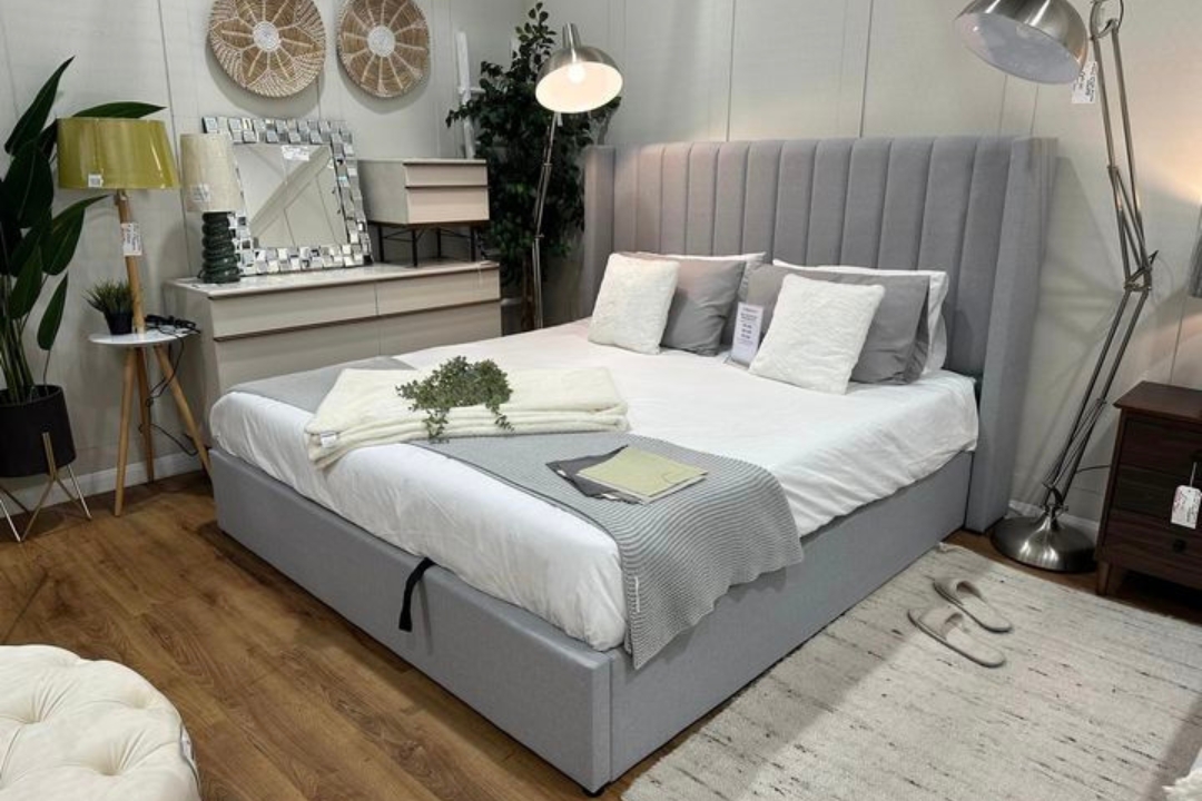 Organising Your Bedroom: Linen Ottoman Beds Unveiled featured blog image