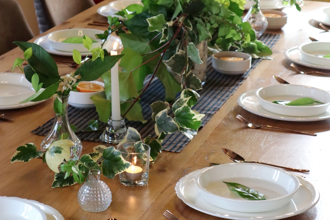 Oak Dining Table Decor Hacks You Need To Know blog image