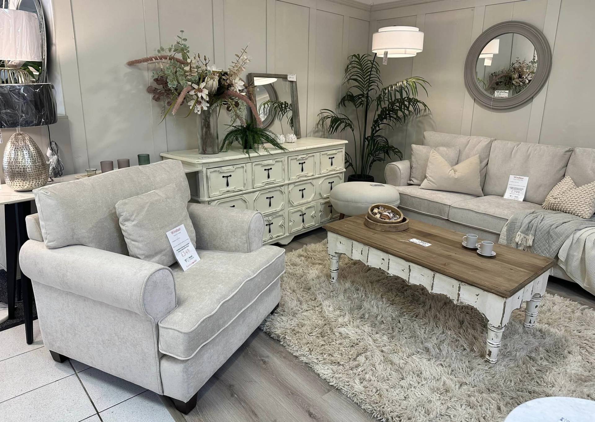 Cottage chic style sofa