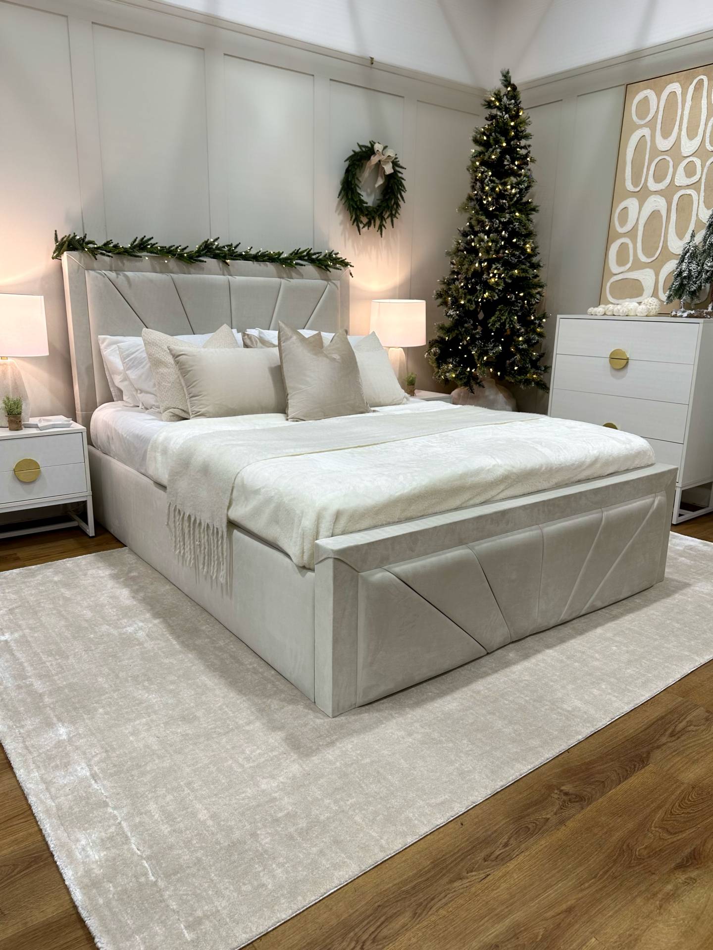 Saison Ottoman Bed in a Festive Bedroom