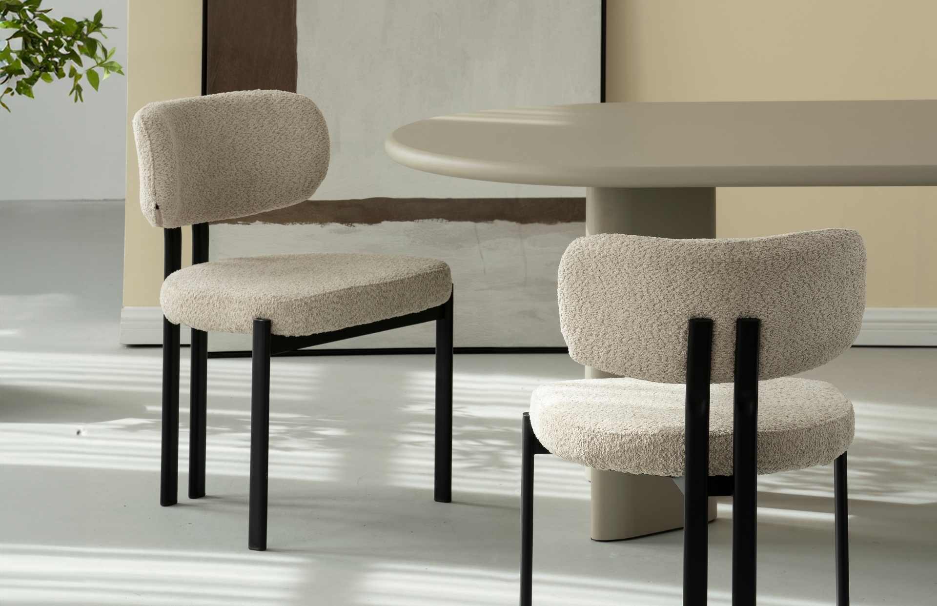 Furniture Outlet: Find your perfect dining chairs from our wide range of styles and colours