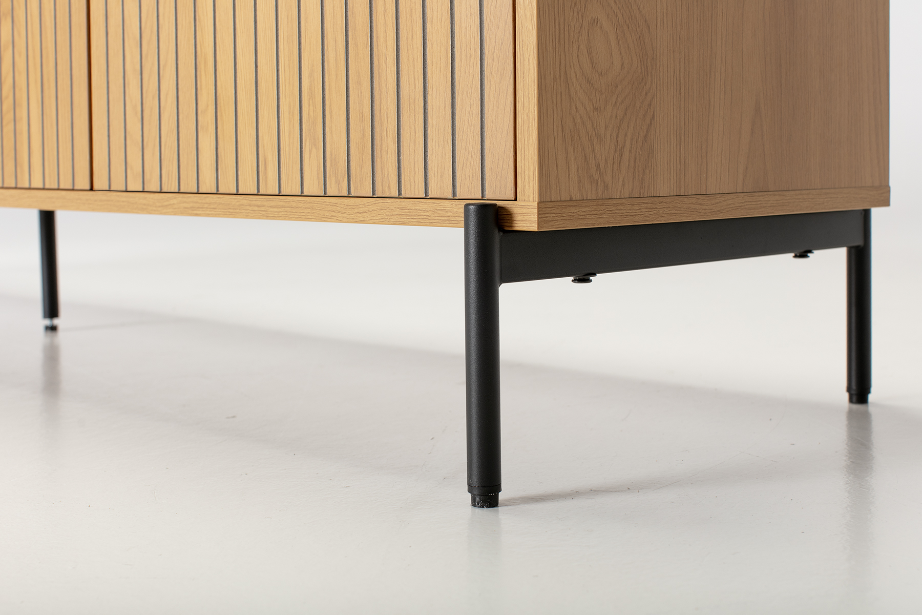 Bergen TV Unit - 1.8m Oak Effect 4 Door TV Unit