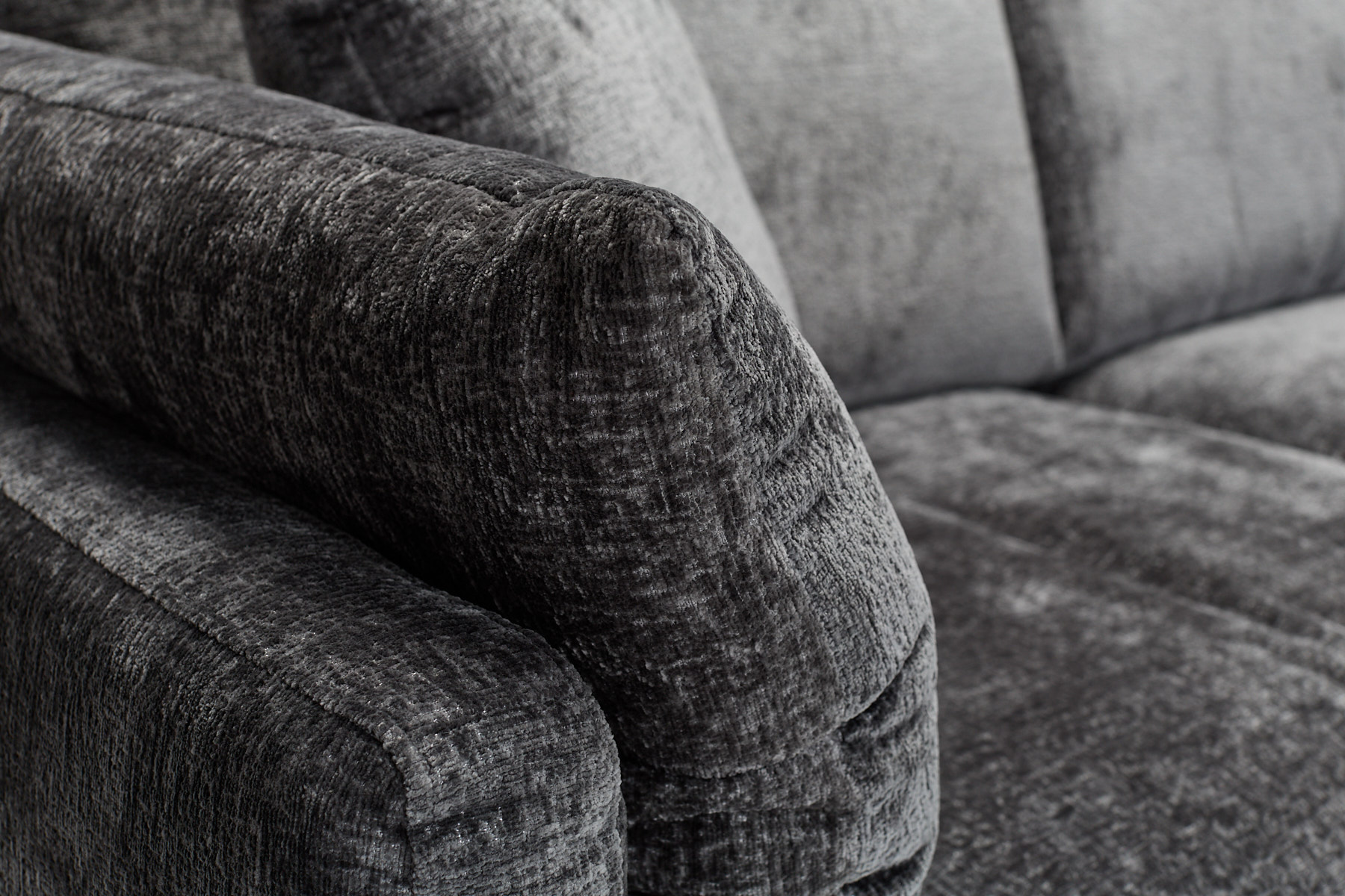 Brooklyn Modern L Shaped Corner Sofa with Right Hand Chaise - Anthracite Chenille