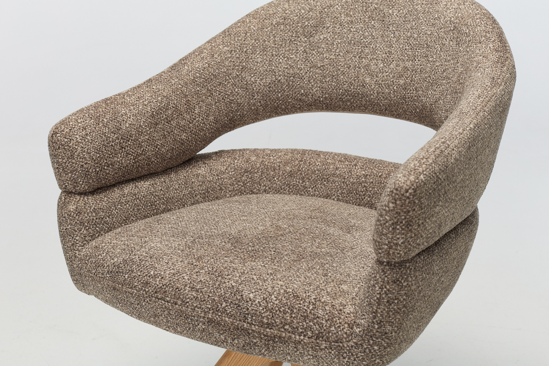 Lusso 360° Swivel Dining Chairs with Solid Oak Legs - Toffee Deluxe Textured Fabric