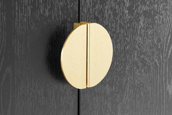 Oslo Black 2 Door 2 Drawer Highboard with Gold Handles