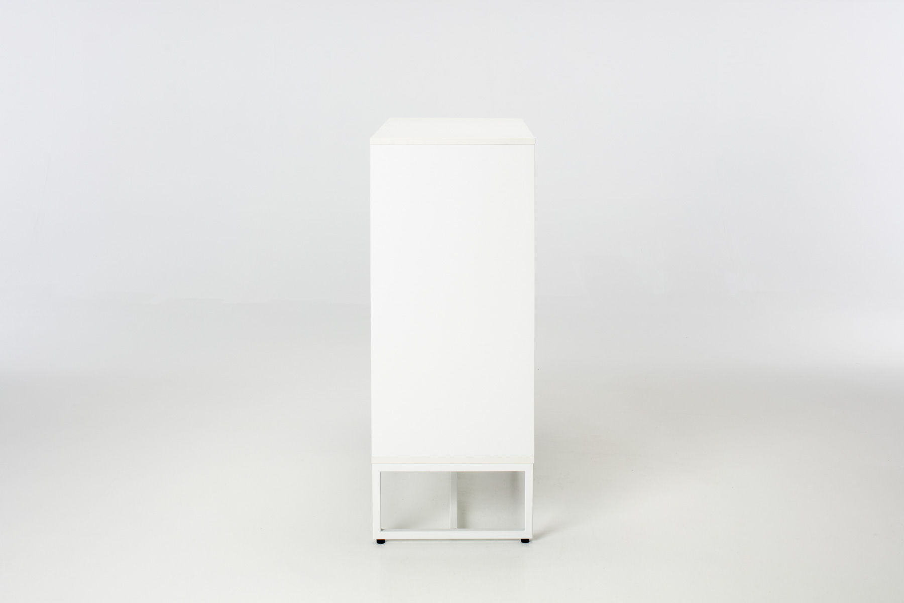 Oslo Chest of Drawers - White 4 Drawer Chest with Gold Handles